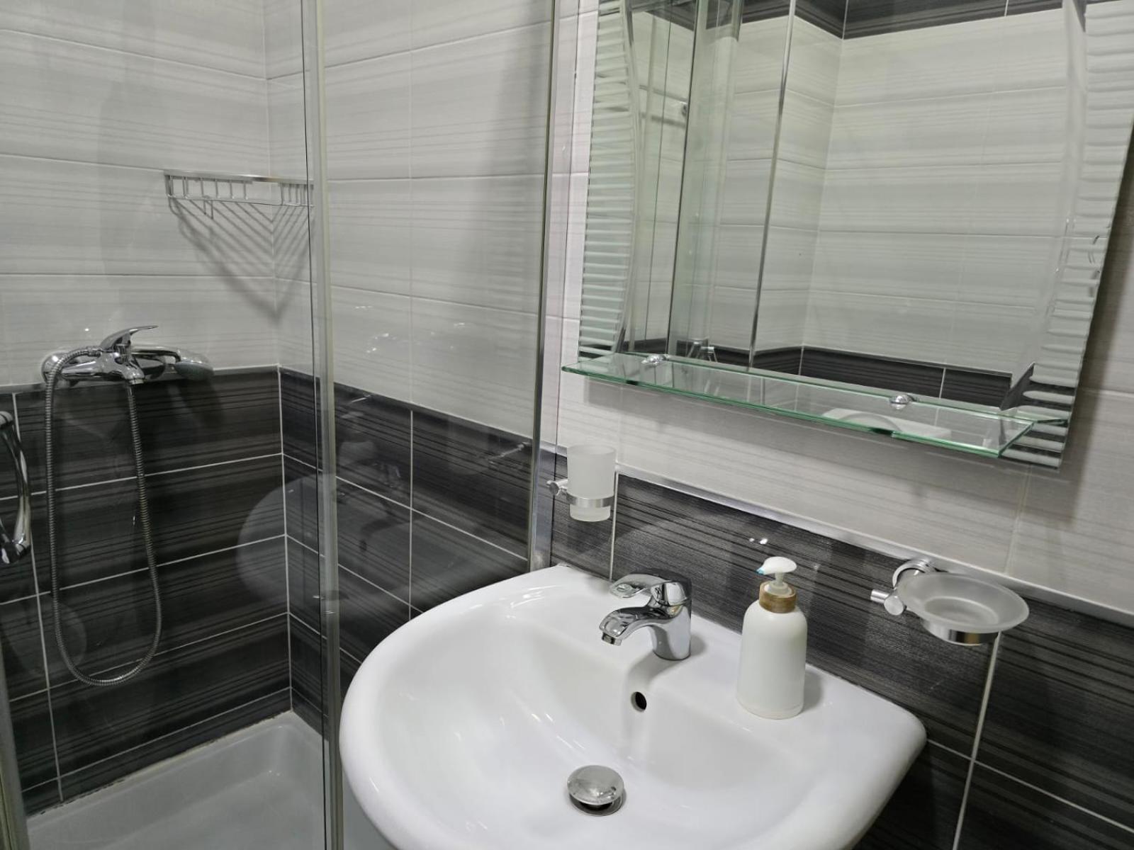 Olsen Bellavista Sarandë